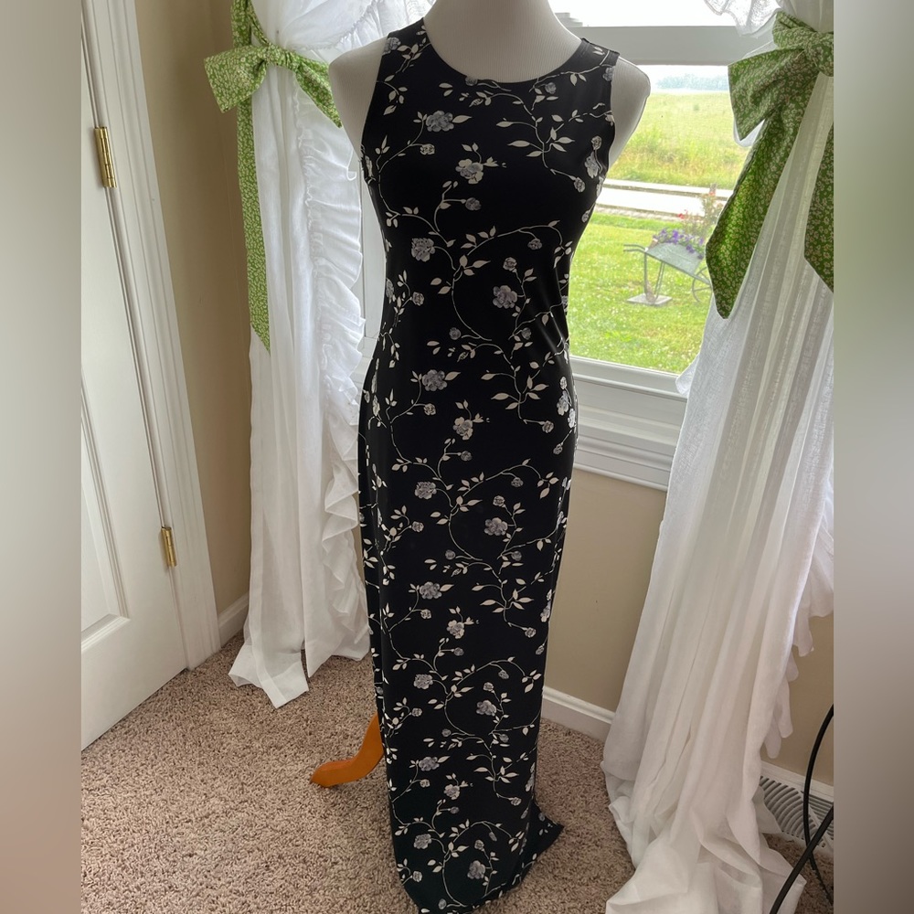 My Michelle maxi dress size small